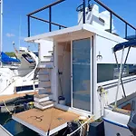 ספינת מלון Casa Flotante En El Centro De - Different Charter *