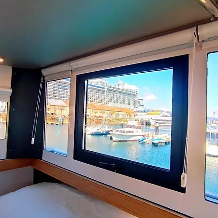 Barco Different Charter - Experiencia Unica En El Puerto Deportivo De Vigo Vigo