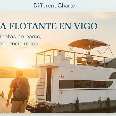 Casa Flotante En El Puerto De - Different Charter Tekne *