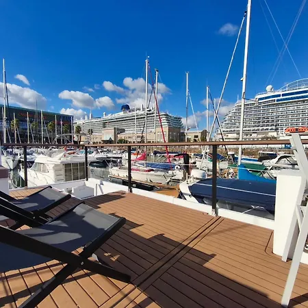 Casa Flotante En El Centro De - Different Charter Vigo