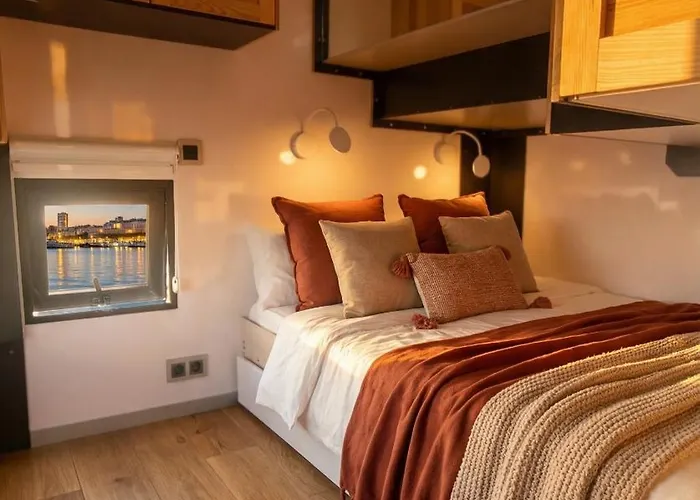 Casa Flotante En El Centro De - Different Charter Πλωτό κατάλυμα *